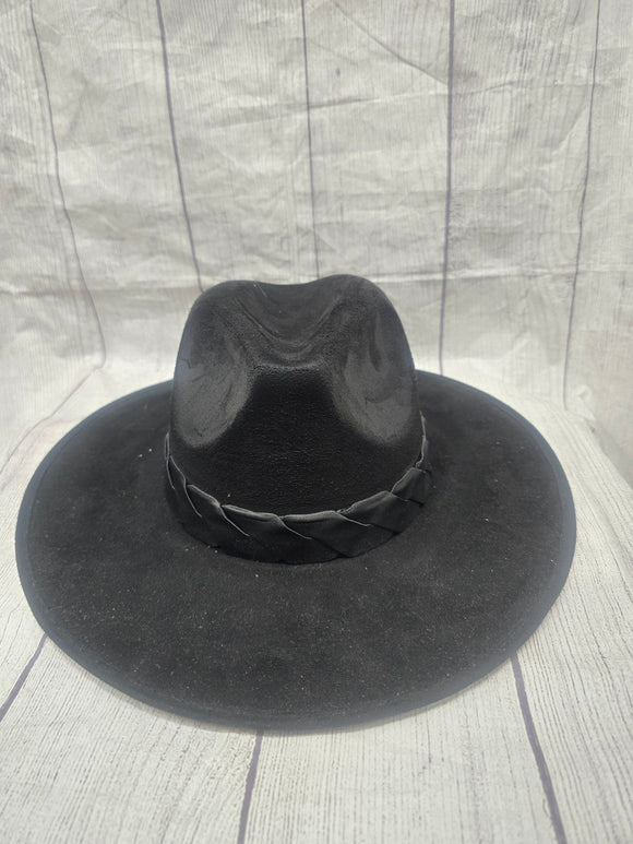 black fashion hat with criss cross band