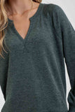 SPLIT NECK LONG EXTENDED SLEEVE RAGLAN KNIT TOP