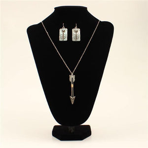 Blazin Roxx 30960 Small Silver Chain Arrow Pendant Necklace & Earrings Set - 35 in.